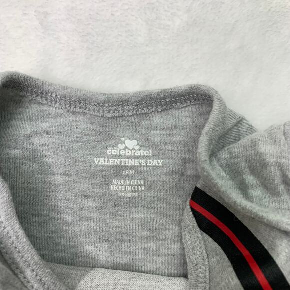 Valentine's Day Boys 18M Mr Steal Your Heart One Piece Overall Graphic Bow Tie - Picture 3 of 4